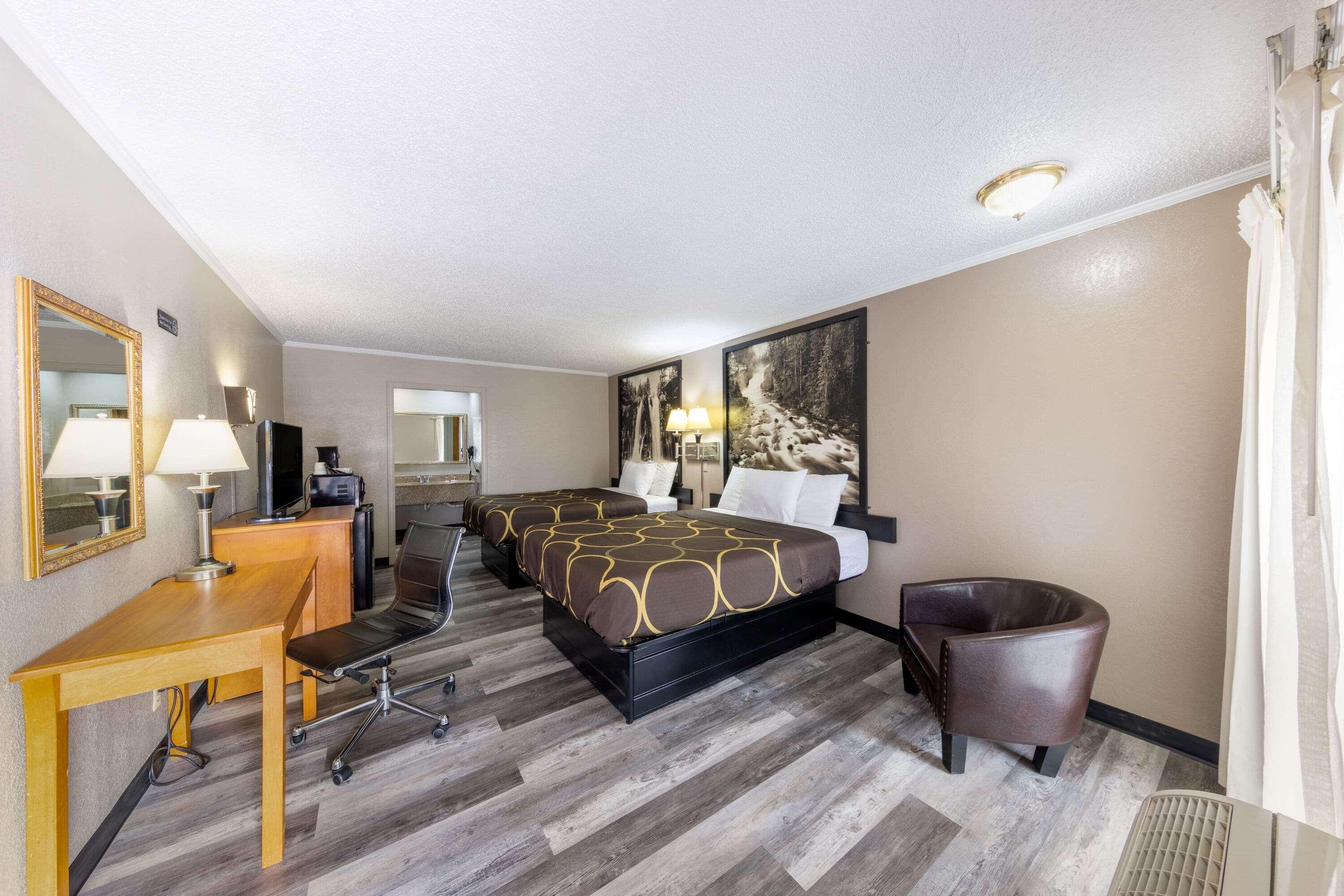 Super 8 By Wyndham Kansas City Airport North Экстерьер фото