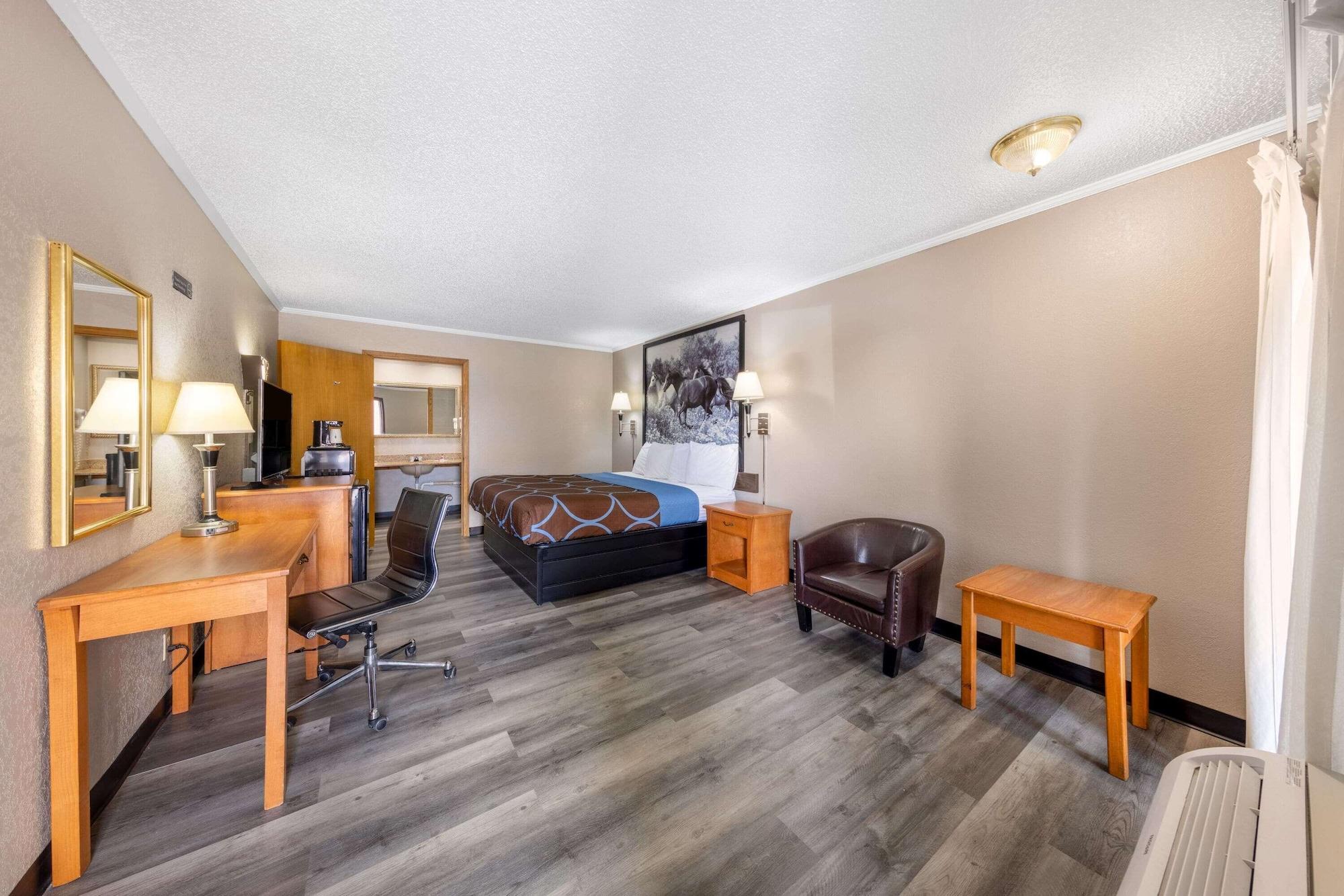 Super 8 By Wyndham Kansas City Airport North Экстерьер фото